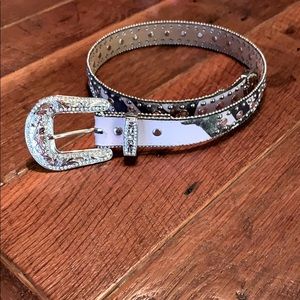 Nocona Girls Camo Leather belt size 24